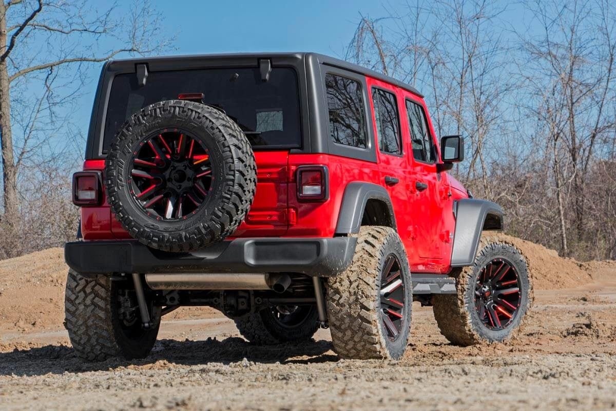 Jeep Wrangler Unlimited Rubicon Suspension Lift Kit - Front + Rear - Rough Country - Adj Lower | FR D/S | M1 - 4WD - '18-'23